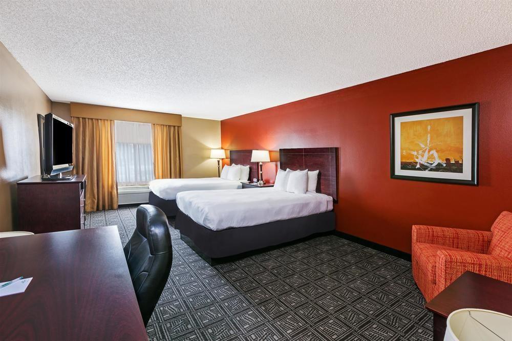 Comfort Inn & Suites Irving Las Colinas Dfw Экстерьер фото