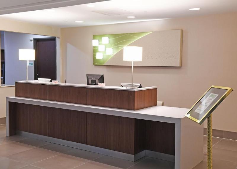 Comfort Inn & Suites Irving Las Colinas Dfw Экстерьер фото